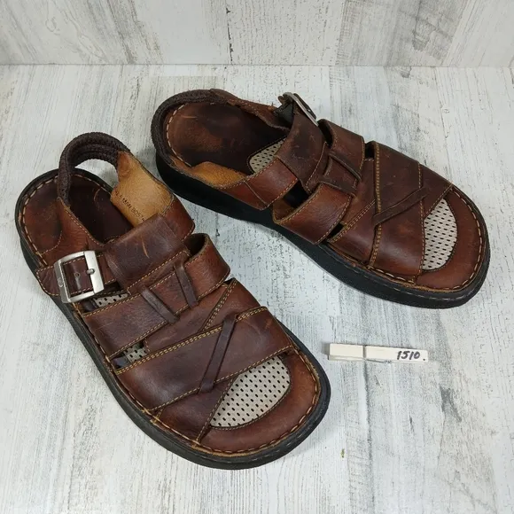 Born Brown Leather Fisherman Sandals Buckle Strap Handcrafted Comfort  #1510