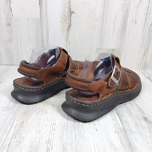 Born Brown Leather Fisherman Sandals Buckle Strap Handcrafted Comfort  #1510