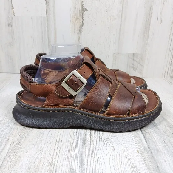 Born Brown Leather Fisherman Sandals Buckle Strap Handcrafted Comfort  #1510