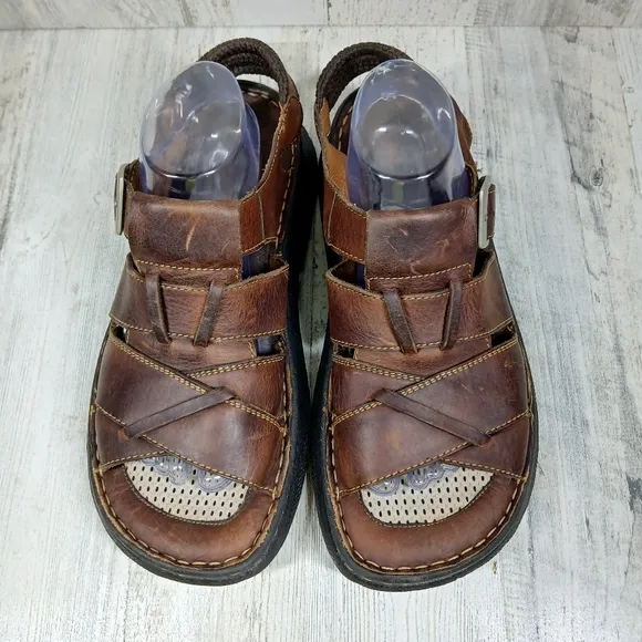 Born Brown Leather Fisherman Sandals Buckle Strap Handcrafted Comfort  #1510