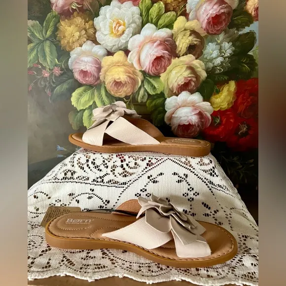 Born Ivory Leather Flower Sandals