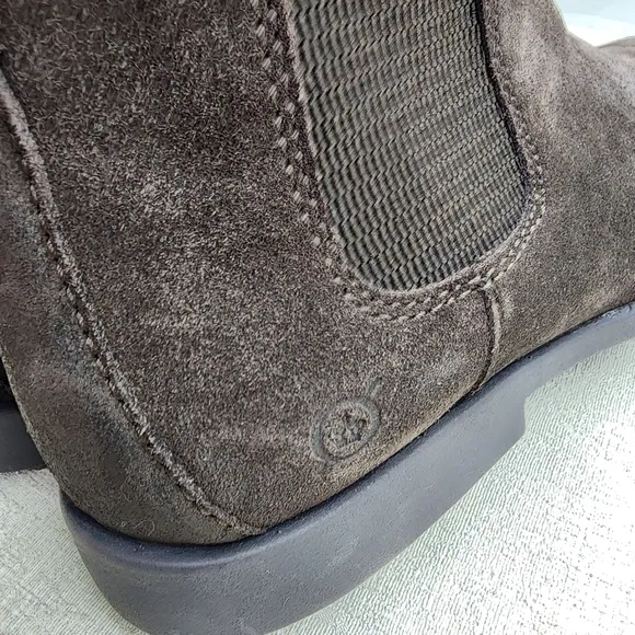 Born Men's Shane Suede Chelsea Boots Dark Brown - 8.5