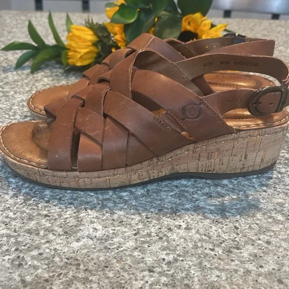 Born Women's Brown Laila Leather Sandals