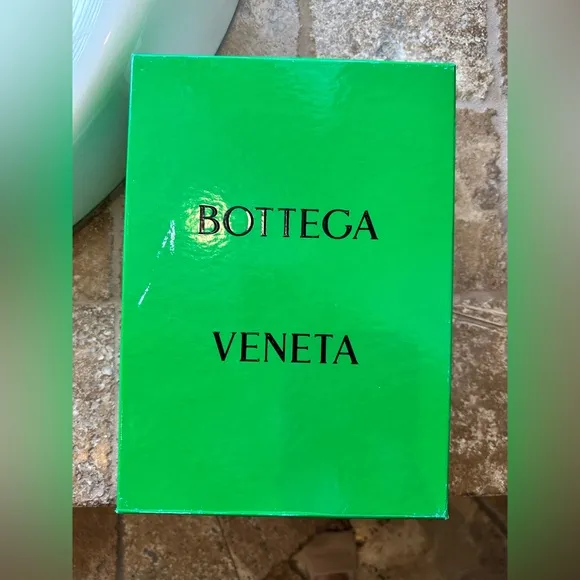 Bottega Veneta Lido Sandals💋