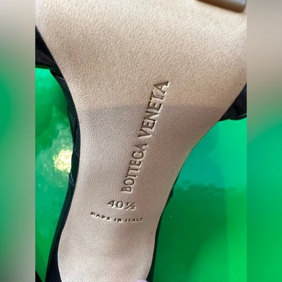 Bottega Veneta Lido Sandals💋