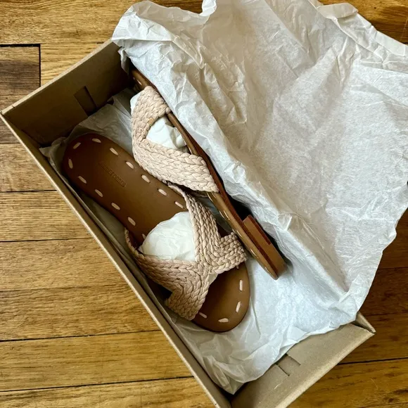 Brand New - Carrie Forbes x J. Crew Salon Sandals