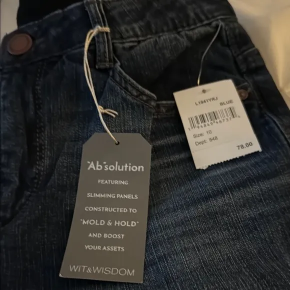 Brand New Wit &amp; Wisdom ‘Ab’Solution Girlfriend Cuffed Jeans  Slimming &amp; Lifting