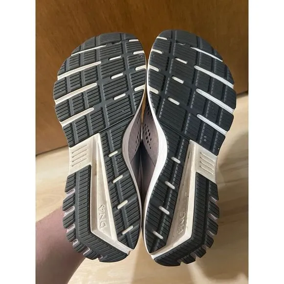 Brooks Anthem 4‎ Road Running Shoes Sneakers Purple Womens Sz 11