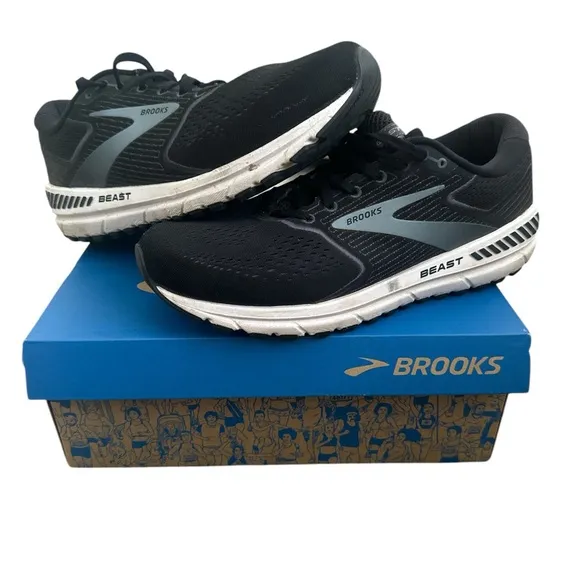 Brooks BEAST 20 Black Gray Running Athletic Sneakers sz 10 wide 2E EUC Shoes