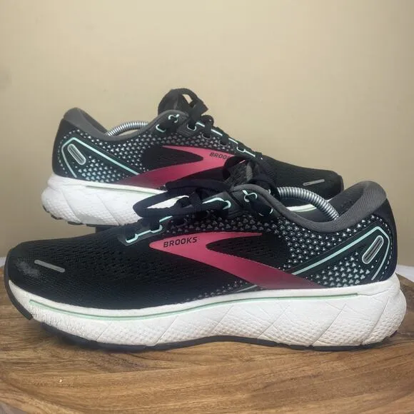 Brooks Ghost 14 Womens Black and Pink Yucca Size 10 B Running shoes
