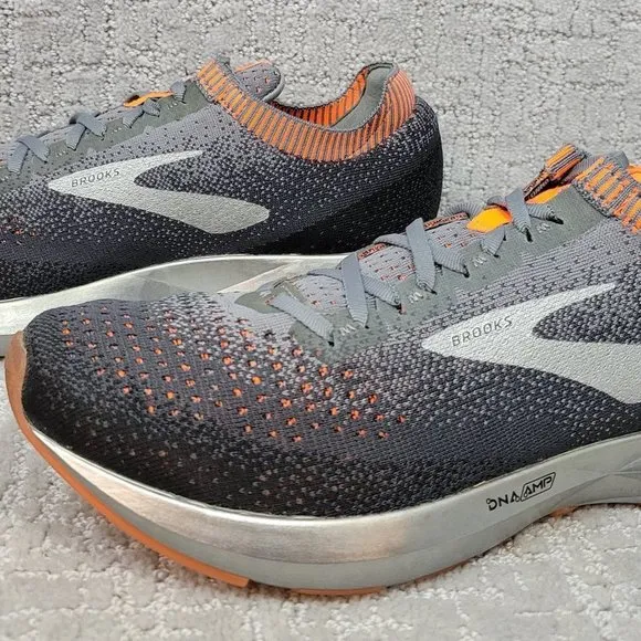 Brooks Levitate 2 1102901D026 Mens Size 11.5D Gray Orange Athletic Running Shoes