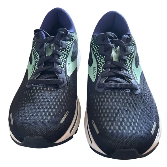 Brooks - Women’s Ghost Running Shoes - Navy and Mint - Size  7.5