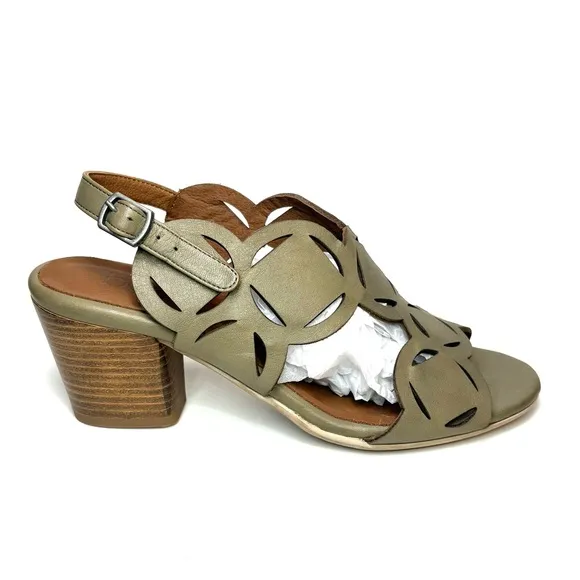 Bueno Cassidy Heeled Sandals | 39