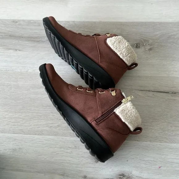Bzees Garner Machine Washable Shearling Ankle Bootie Sepia 11 NWT IN BOX