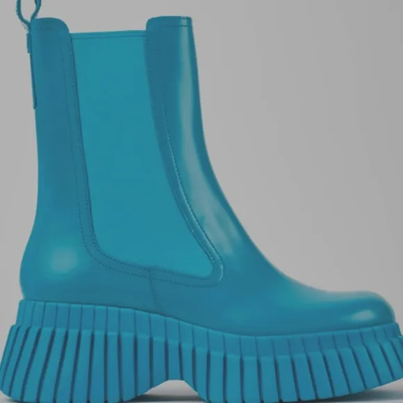 Camper BCN Blue Platform Chelsea Ankle Boots.... Size.. 37..(US 7)