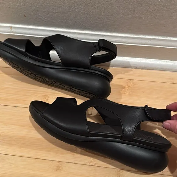 Camper Black Women's Ballon Sandals Size 38