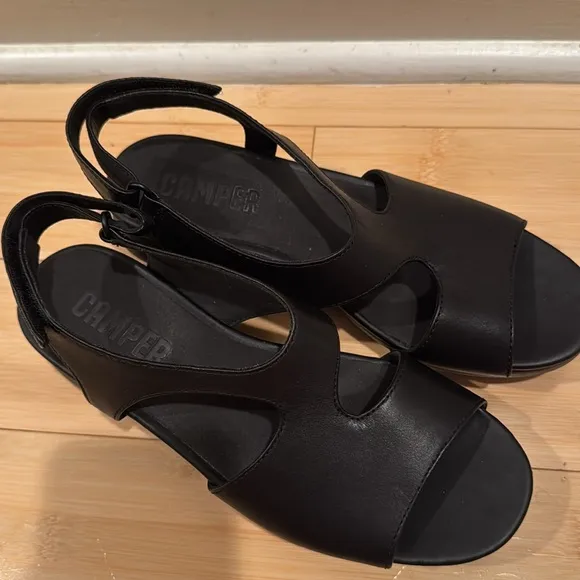 Camper Black Women's Ballon Sandals Size 38