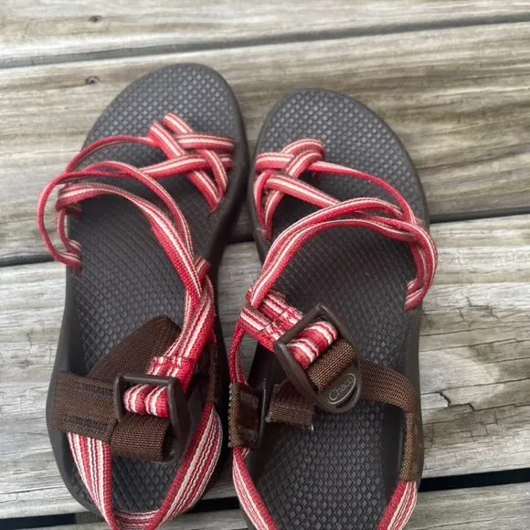 Chaco Z/1  - Women’s 7 - Red/Brown/White Sandals Toe