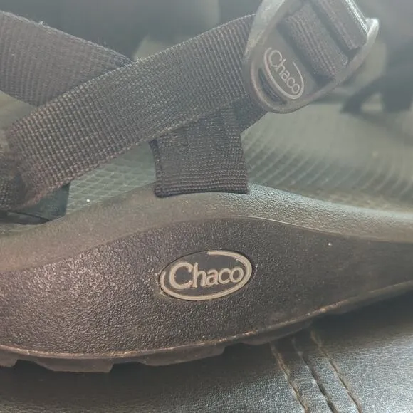 Chaco Z/Cloud Strappy Outdoor Hiking Comfort Sandals