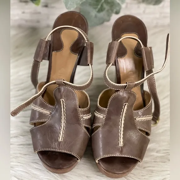 Chloe wedge sandals