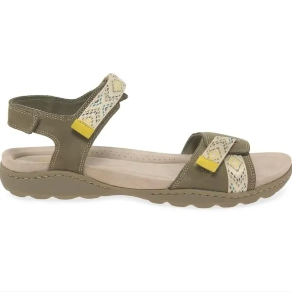 Clarks Amanda Sprint Sandals Olice suede sz 11 wide new SH251