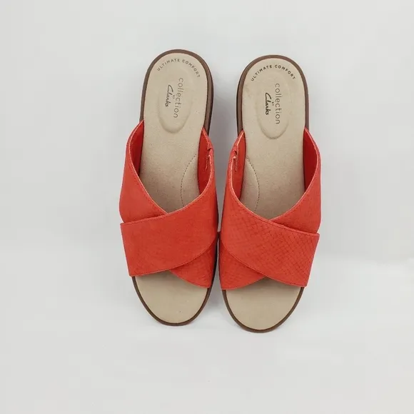 Clarks collection leather burnt orange slide sandals