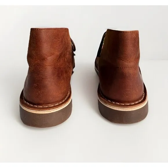 Clark’s Men’s Brown Leather Chukka Boots – Size 8.5