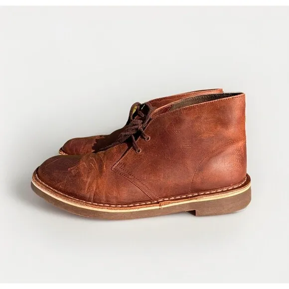 Clark’s Men’s Brown Leather Chukka Boots – Size 8.5