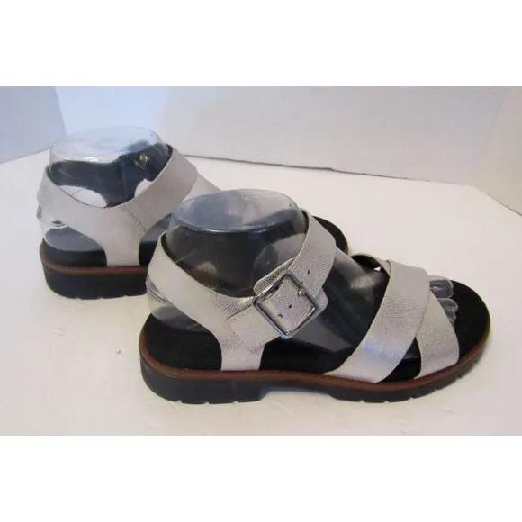 Clarks Orinoco Strap Sandals Silver Metallic Leather NWOB Size 7.5 M