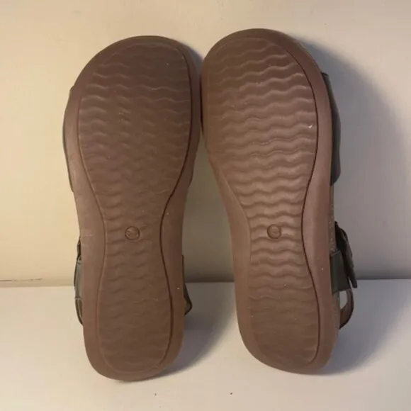 Clarks Unstructured Strap Sandal Black Size 7 New