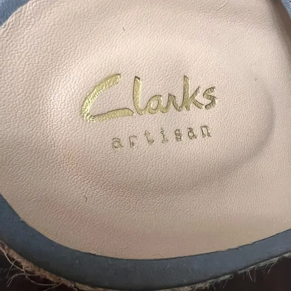 Clarks Women's Gray Sandals