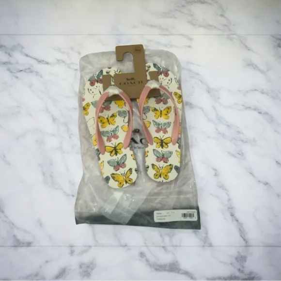 Coach -Zayn Flip with Butterfly Print-Size 9-Light Khaki-Retail $68