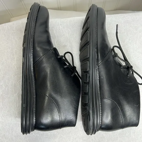 Cole Haan Lunar Grand Chukka Boots Size 8.5 Mens