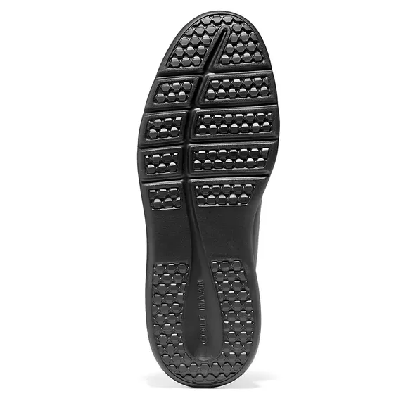 COLE HAAN MENS GRAND  ULTRA CHUKKA BOOT Black