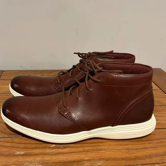 Cole Haan Men’s Original Grand Chukka Boot Size 8 1/2.