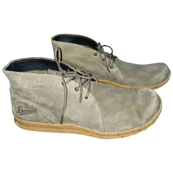 Danner Tan Timberwolf Leather Forrest Chukka Boots. Sz. 9