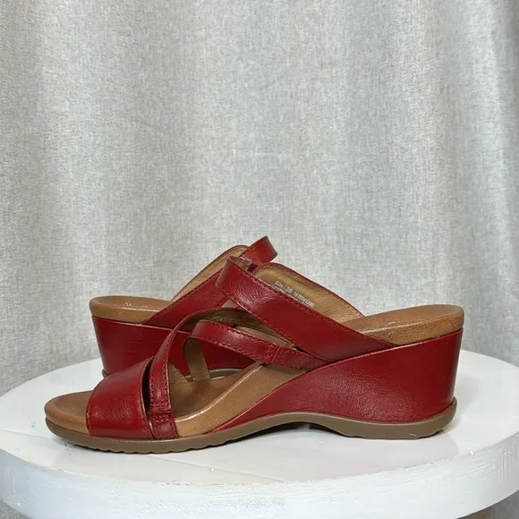 DANSKO ANA GLAZED KID LEATHER RED WEDGE SANDALS **NIB**