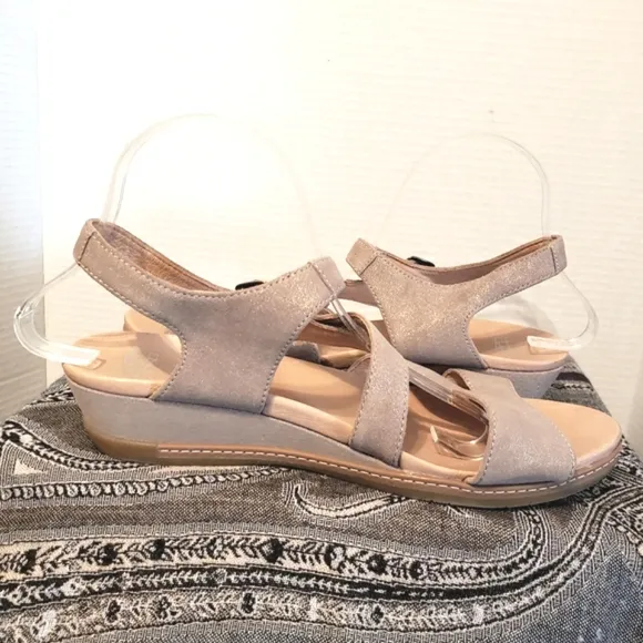 Dansko Angela Sand Metallic Shimmer Nubuck Asymmetrical Straps Wedge Sandals 41