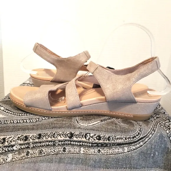 Dansko Angela Sand Metallic Shimmer Nubuck Asymmetrical Straps Wedge Sandals 41