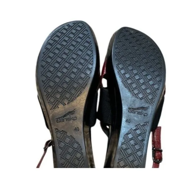 Dansko Diandra Wedge Sandal Red Black Slingback Women's Size 40 - 9.5-10 Comfort