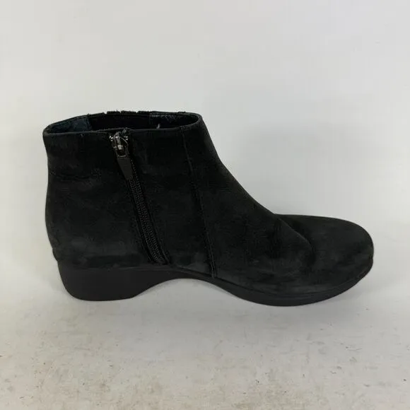 Dansko Larkin Ankle Boots Women's 8.5 Black Nubuck Side-Zip Round Toe Booties