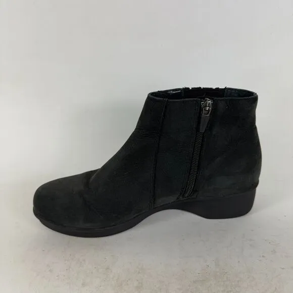 Dansko Larkin Ankle Boots Women's 8.5 Black Nubuck Side-Zip Round Toe Booties