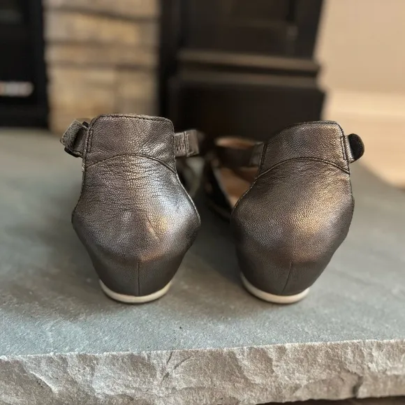Dansko Vivian Metallic Pewter Leather Strappy Wedge Comfort Sandals 41/10.5-11