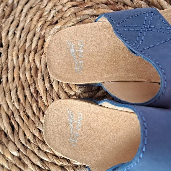 Dansko‎ Womens Maddy Blue Nubuck Wedge Slip On Sandals Adjustable EU40/US9.5-10