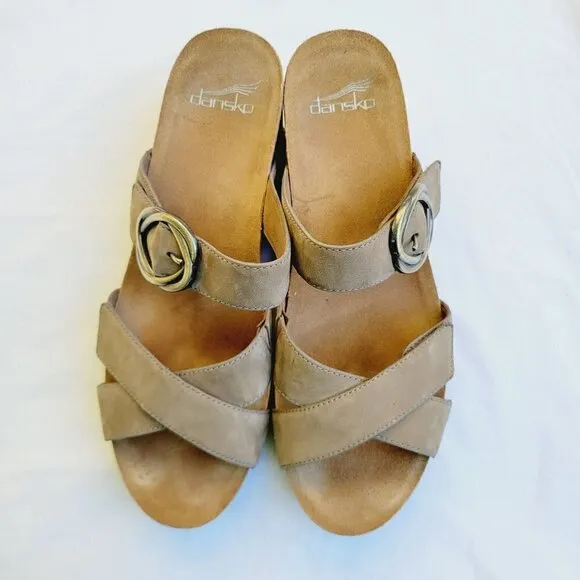 Dansko Women's Taupe Milled Nubuck Leather Susie Wedge Sandals - 40 (US 9.5/10)