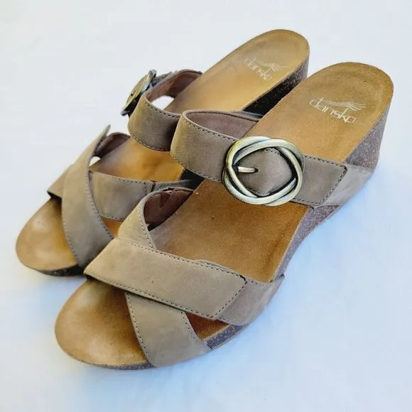 Dansko Women's Taupe Milled Nubuck Leather Susie Wedge Sandals - 40 (US 9.5/10)