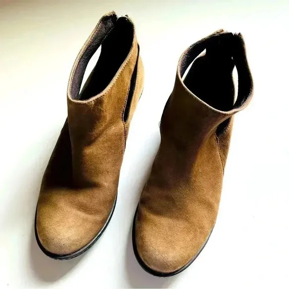 Dansko Bonita Ankle Boots