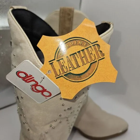 Dingo Boots Women's‎ 7.5 Beige Leather Star Stud Cowgirl Country Western
