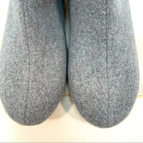 Disctrict by Sole Grey Wool ReCork Felt Zip Boots Sz 8 Stride Recycled Rubber