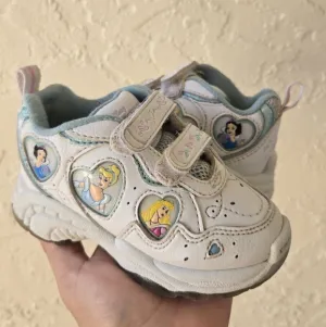 Disney Princess White Kids Shoes Size 6½